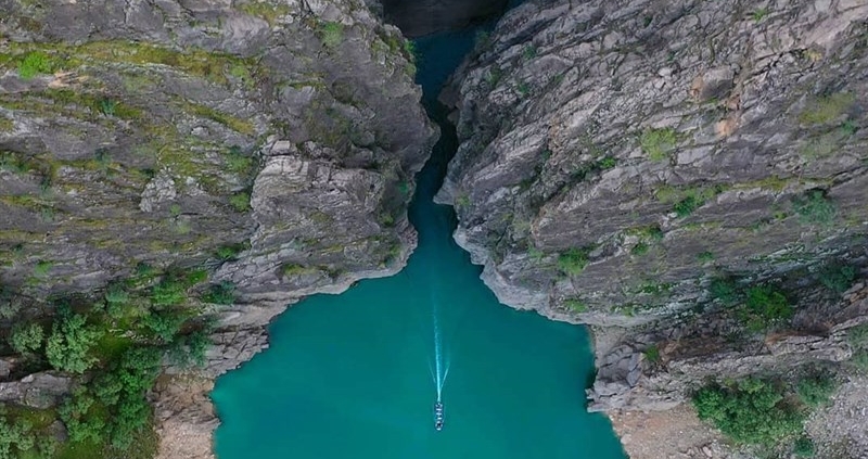 ghasemi canyon 2