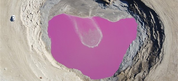 gomishan golestan lake