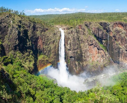 laton waterfall8 آبشار زیبای لاتون در بهار