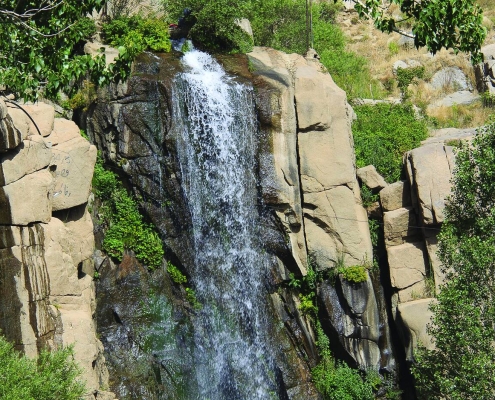 آبشار گنجنامه