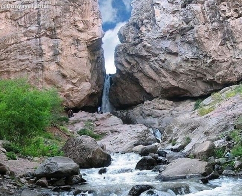 karkabood waterfall karkabood waterfall