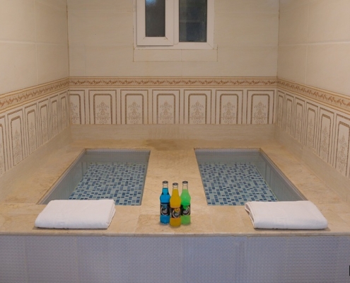 آبگرم معدنی فردوس امکانات