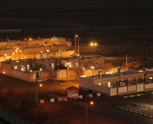 عکس آبگرم معدنی فردوس در شب