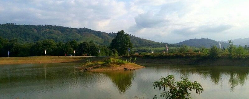 عکس دریاچه فشتال