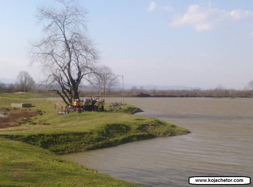 دریاچه فشتال سیاهکل گیلان