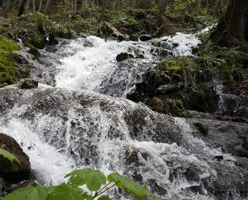 Haft-Khal-Waterfall-Kiasar آبشار هفت خال کیاسر در شهرستان ساری از استان مازندران