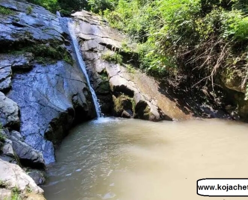 آبشار ماهی مشو لنگرود اطاقور