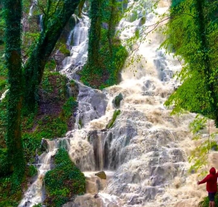 haft khal waterfall 1 آبشار هفت خال کیاسر مازندران ساری