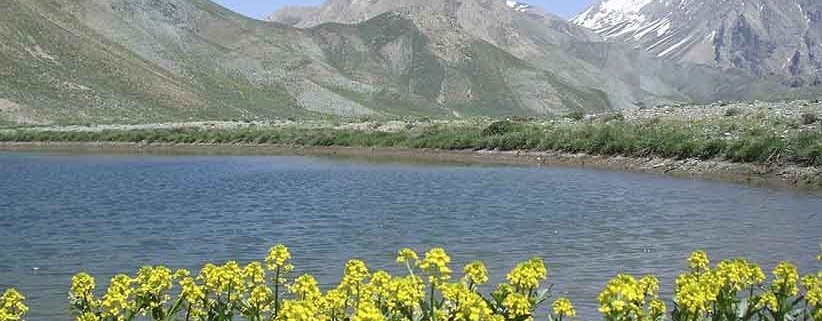 زیبایی های دشت لار | دریاچه لار |