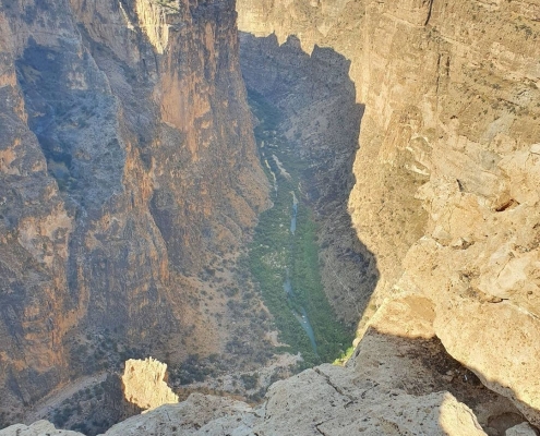 Haiqar Strait-1 تنگه هایقر کجاست