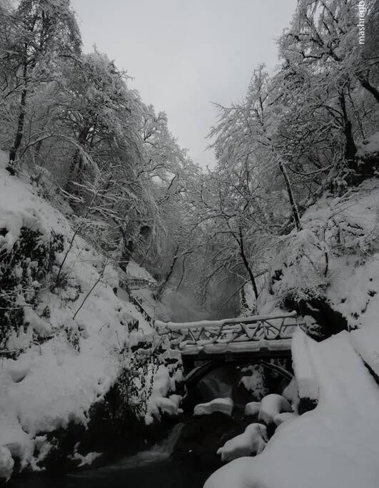 kaboud wall in the winter آبشار کبودوال در زمستان در علی آباد کتول