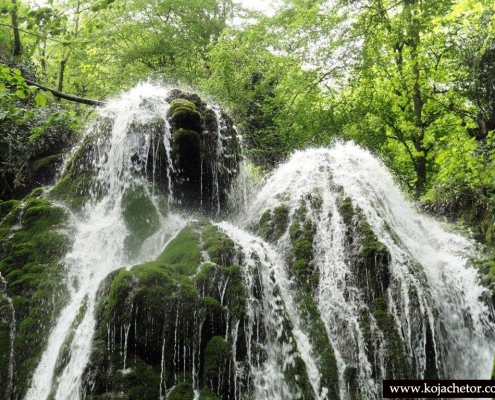 kaboudwall waterfall 2 آبشار خزه ای و بزرگ کبودوال علی آبادکتول در گلستان