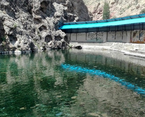 khomedeh village in firooz kuh استخر آب معدنی خمده در نزدیکی فیروزکوه