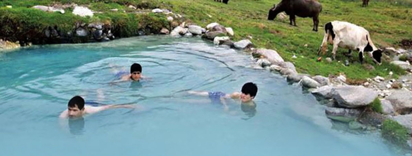 آبگرم معدنی رینه لاریجان