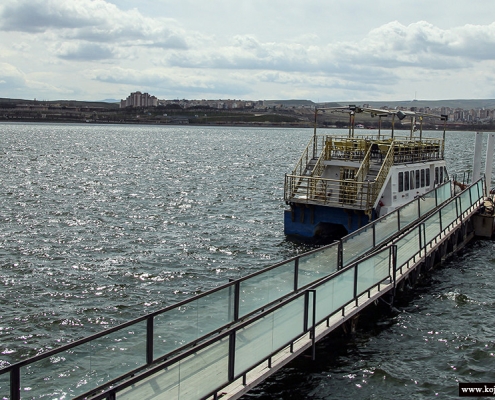 قایق سواری و کشتی تفریحی در دریاچه شورابیل