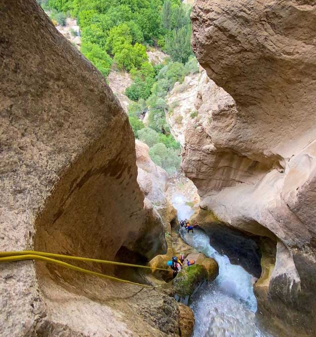 Shahandasht-Waterfall-7 ارتفاع آبشار شاهان دشت در آمل مازندران