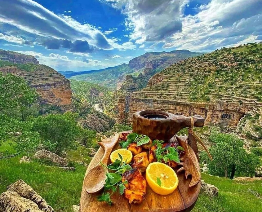 تنگه یا دره شیرز استان لرستان