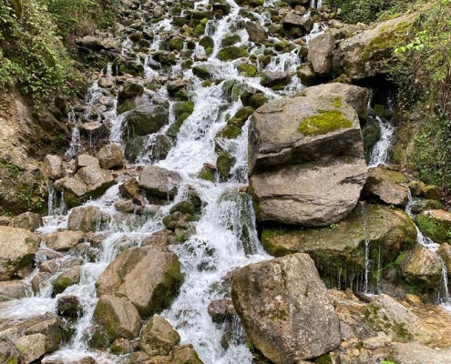 ab pari waterfall noor