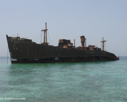 Greek_ship کشتی یونانی از جمله جاذبه های گردشگری توریستی در کیش