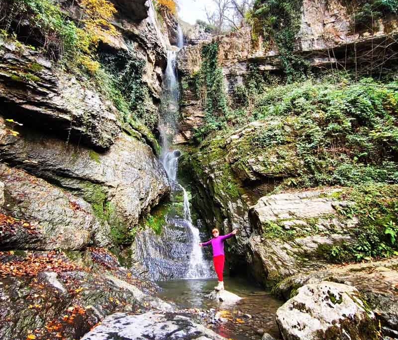 Owtereh-waterfall-4 آبشار اوتره در فندرسک شفیع آباد