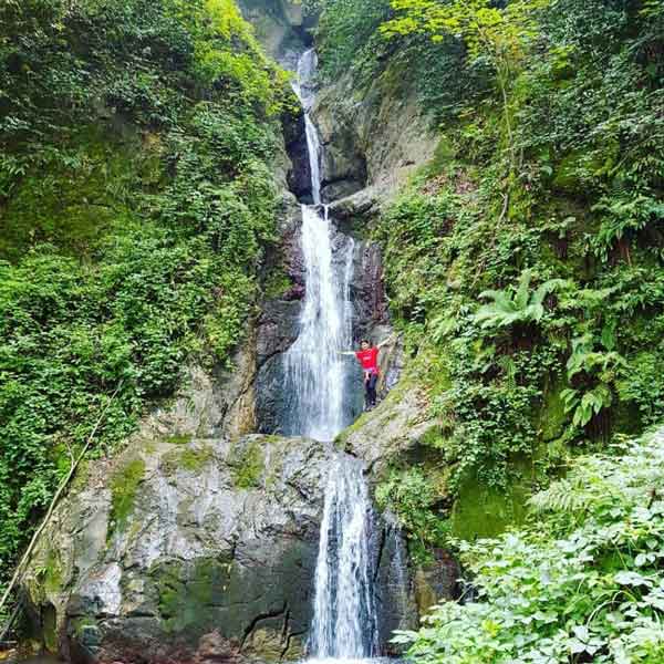 آبشار شی الیم کجاست