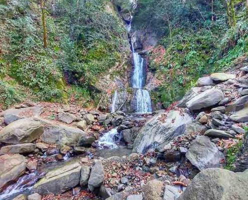 آبشار شی الیم در پاییز