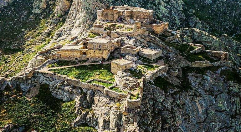 قلعه بابک خرمدین کلیبر آذربایجان شرقی ایران