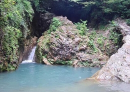 آبشار ممشلم کجاست
