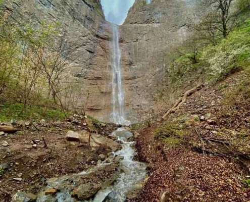 آبشار زانوس نوشهر