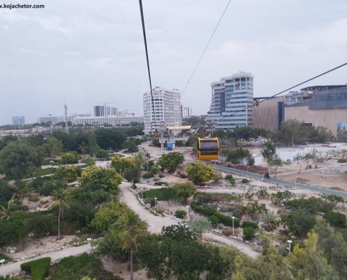 2022-12-24 تله کابین میکامال کیش از نمای دور