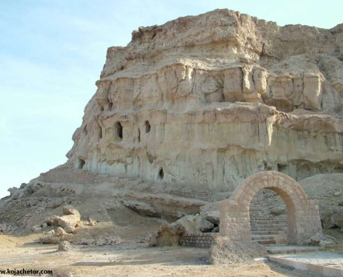 Kharbas-Cave-Qeshm ورودی غار خربس قشم