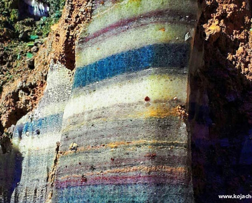 bastak-salt-dome7 کوه های لایه لایه و رنگی از جنس نمک های خاص در بستک