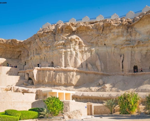 kharbas-cave-1-(2) نمای بیرونی غار خربس قشم