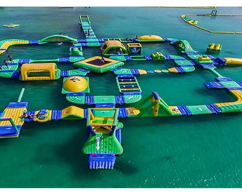 marina-park-kish-2 پارک آبی بادی در ساحل اختصاصی هتل مارینا کیش