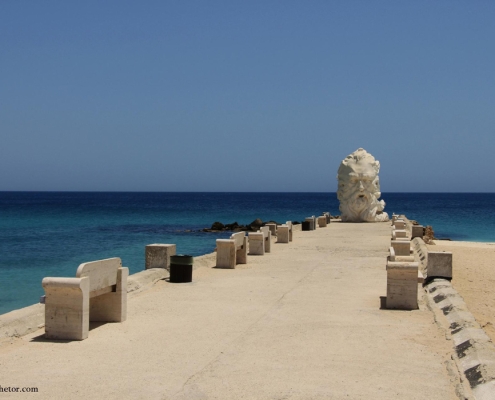 simorgh-beach-park-4 مجسمه عطار نیشابوری در ساحل پارک ساحلی سیمرغ کیش