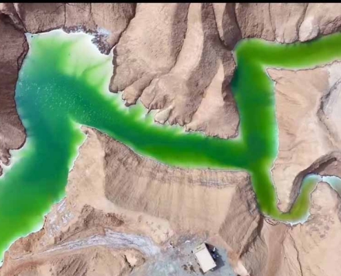 Garmsar-salt-lake-3 دریاچه نمک و حوضچه سبز گرمسار