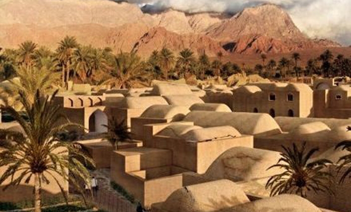 نمای خشتی و گلی از روستای اصفهک