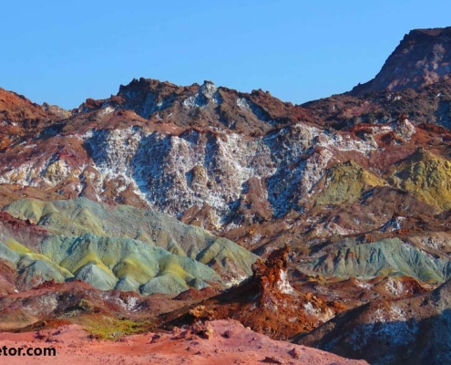 دره رنگین کمان هرمز