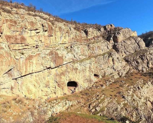 غار دربند رشی گیلان