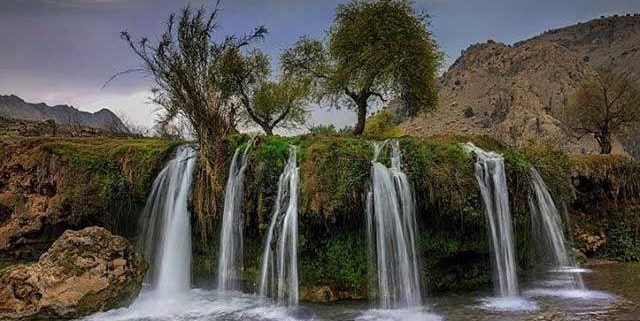 تصویر زیبای آبشار آرپناه لالی