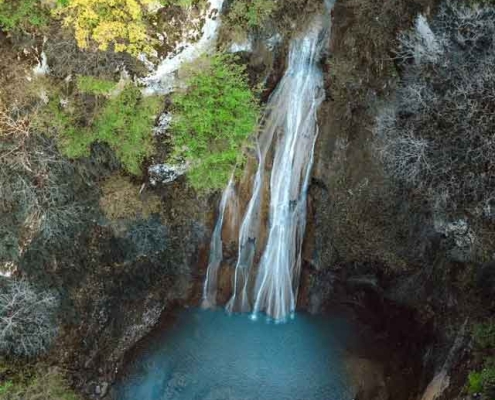 lowe-waterfall-12 آبشار لوه در زمستان