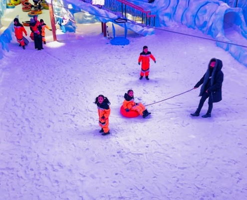 سرزمین اسکیموها مشهد