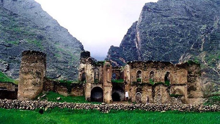 تنگ بهرام چوبین