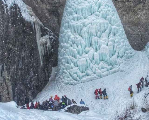 sangan-waterfall-2 آبشار یخی سنگان در زمستان