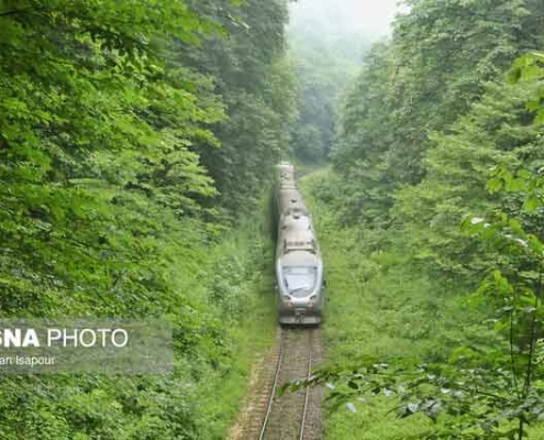 قطار تهران رشت در روز عاشورا