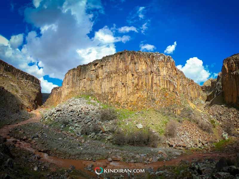 Basaltic prisms منشورهای بازالتی آواجیق